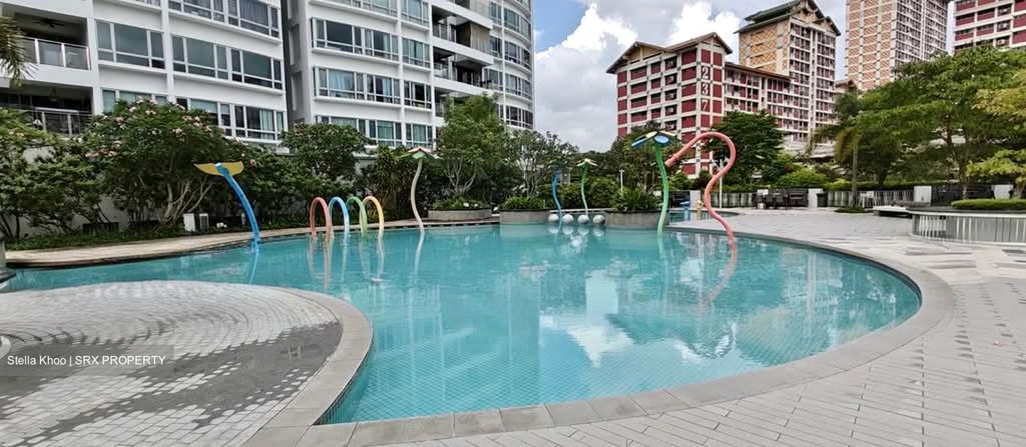 Clover By The Park (D20), Condominium #553956671